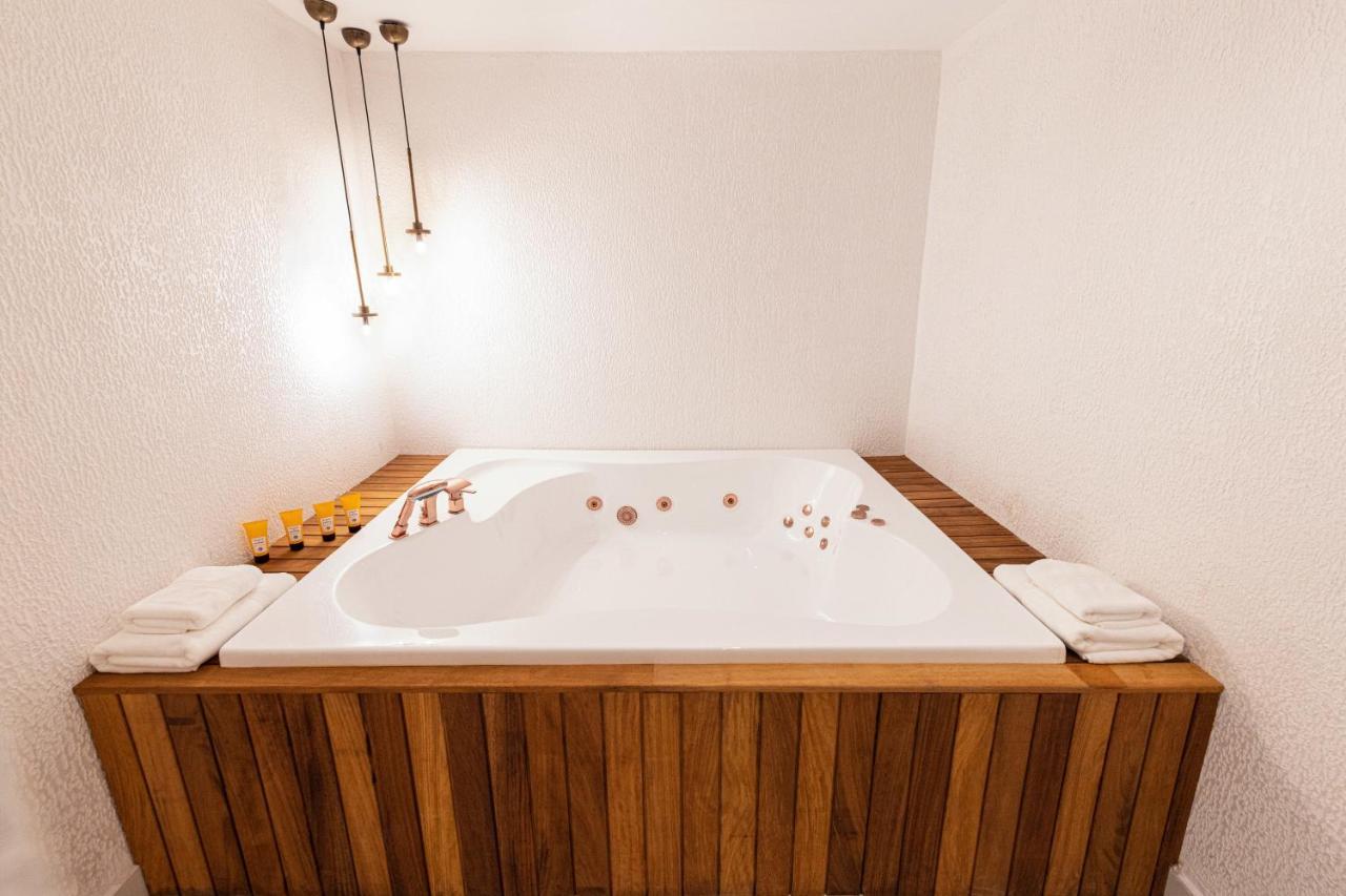 Genesis Hotel&Spa Alaçatı Ngoại thất bức ảnh